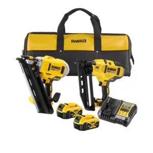 DeWalt DCK2046P2-QW 18V bürstenloses Doppelnagler-Set mit 2 x 5,0 Ah Akkus und Ladegerät in Tasche